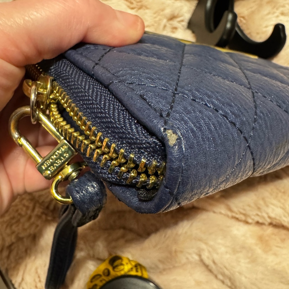 Steve Madden Blue Quilted Women's‎ Wallet - Picture 4 of 11